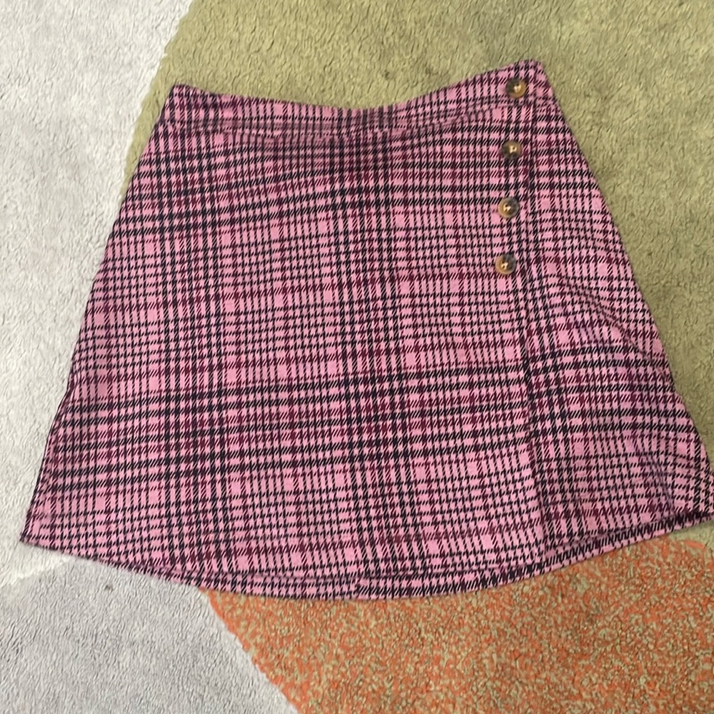 Pink plaid skirt